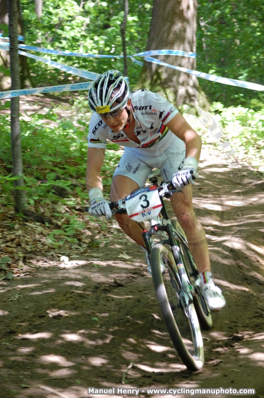 003_3-Nino Schurter